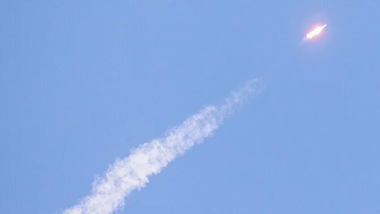 Güney Kore, Nuri roketiyle yörüngeye 15 uydu yerleştirdi