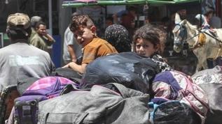 İsrail, saldırılarıyla felakete neden olduğu Gazze'de Filistinlileri sürgün planından vazgeçmedi