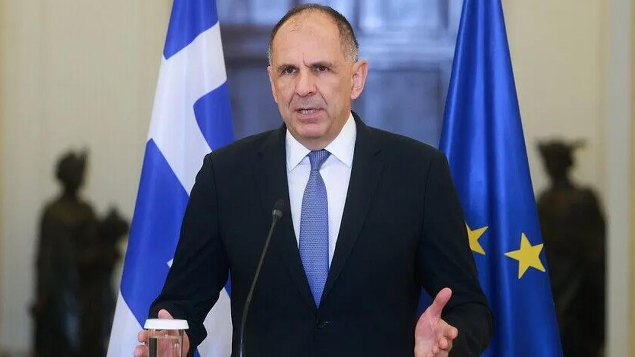 Yunanistan Dışişleri Bakanı, Hürmüz'de operasyona katılabileceklerini söyledi
