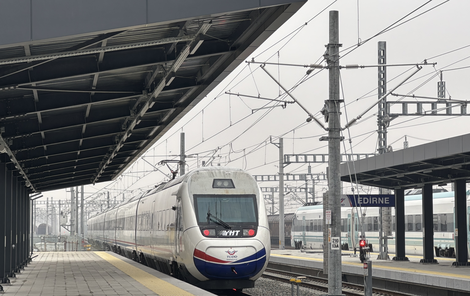 Çerkezköy-Kapıkule Hızlı Tren Hattı'nda ilk yolculuk heyecanı yaşandı