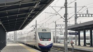 Çerkezköy-Kapıkule Hızlı Tren Hattı'nda ilk yolculuk heyecanı yaşandı