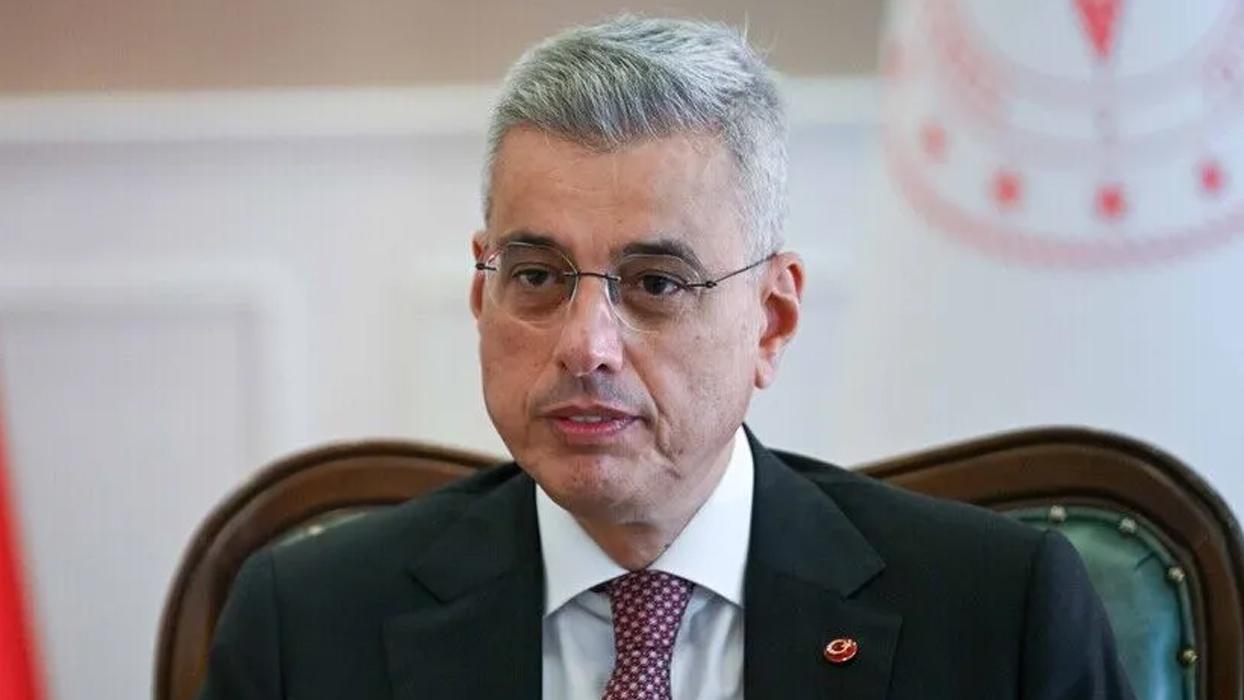 Sağlık Bakanı Kemal Memişoğlu: Önceliğimiz 18 yaş altındaki çocuklarımızı tütünün zararlı etkilerinden korumak