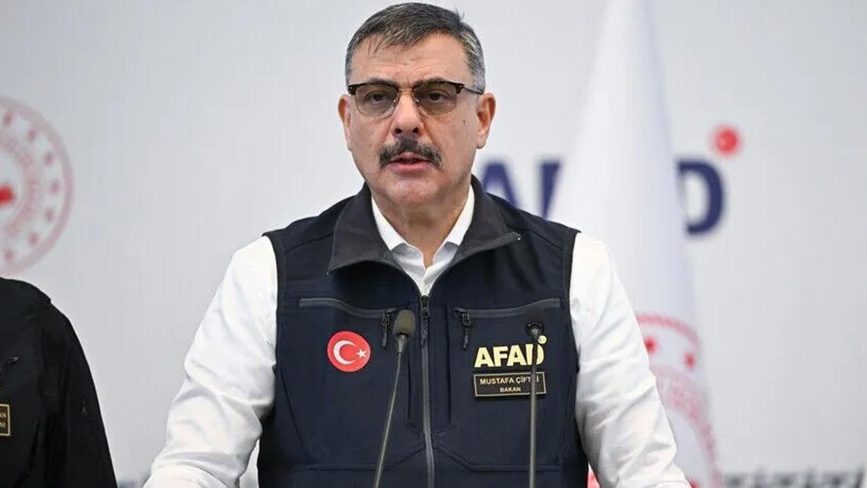 Bakan Çiftçi: 55 bin 560 personelimiz, 6 bin 574 aracımız ve 20 botumuz teyakkuz halindedir