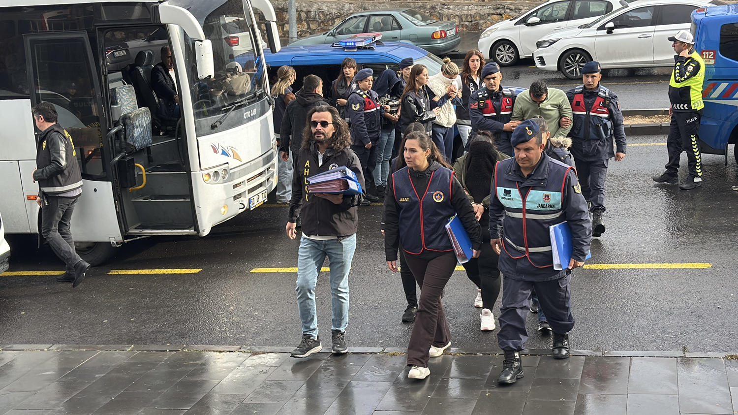 Nevşehir merkezli 9 ilde eş zamanlı darbe: Fuhuş çetesine balyoz indi