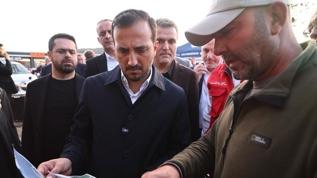 AK Parti İstanbul İl Başkanı Özdemir Şile'deki selzedeleri ziyaret etti