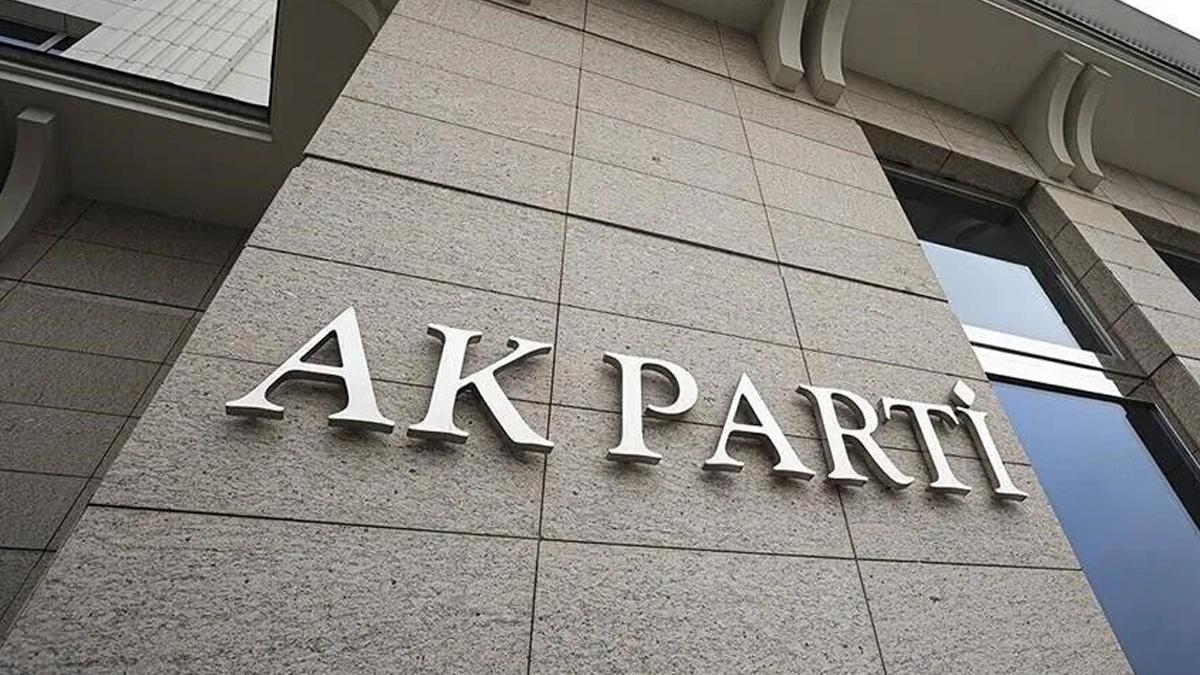 Belediye Meclisinde dengeler değişti: 5 üye daha AK Parti'ye geçti