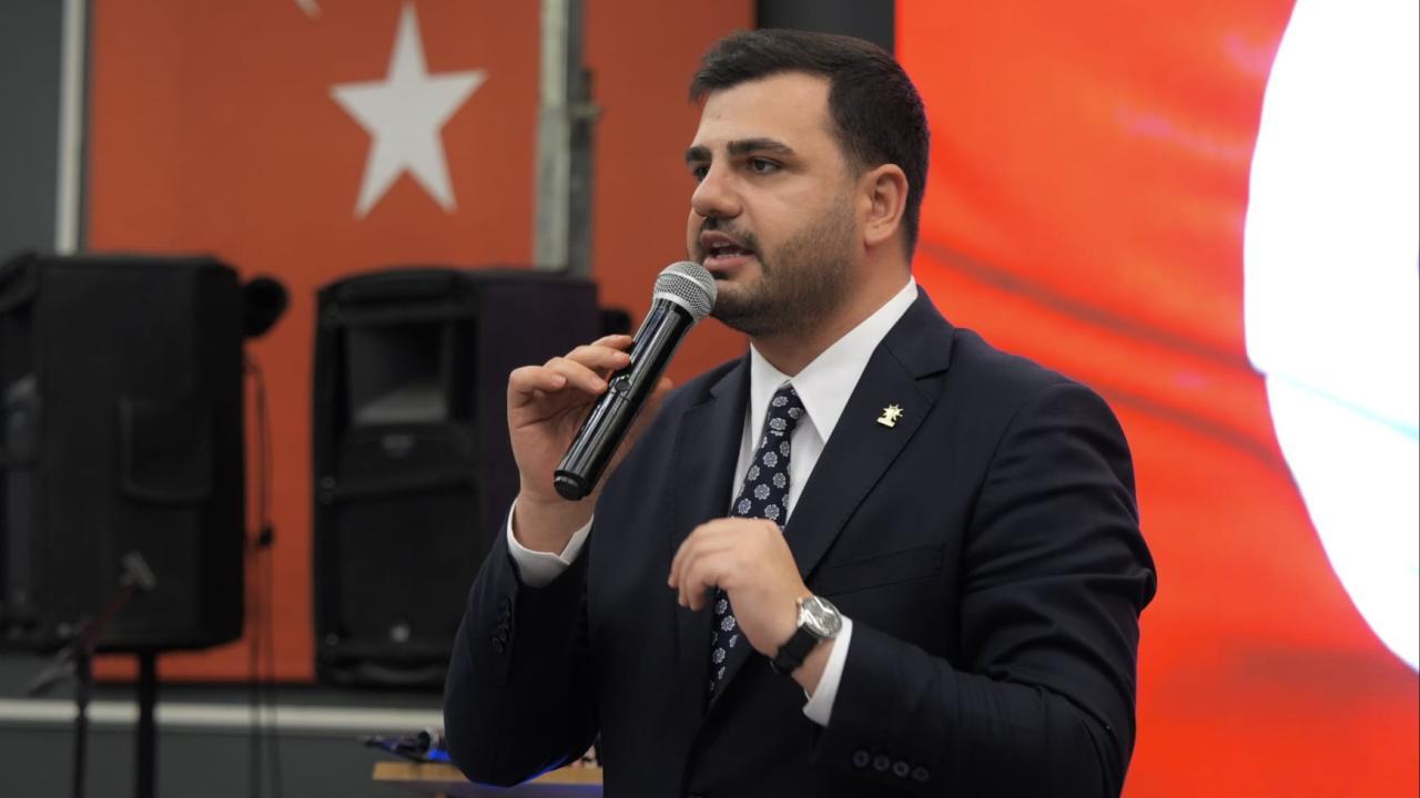 AK Partili İnan'dan tarihi rest: "O haritaları yırtıp atarız, partimizi çakallara meze etmeyiz