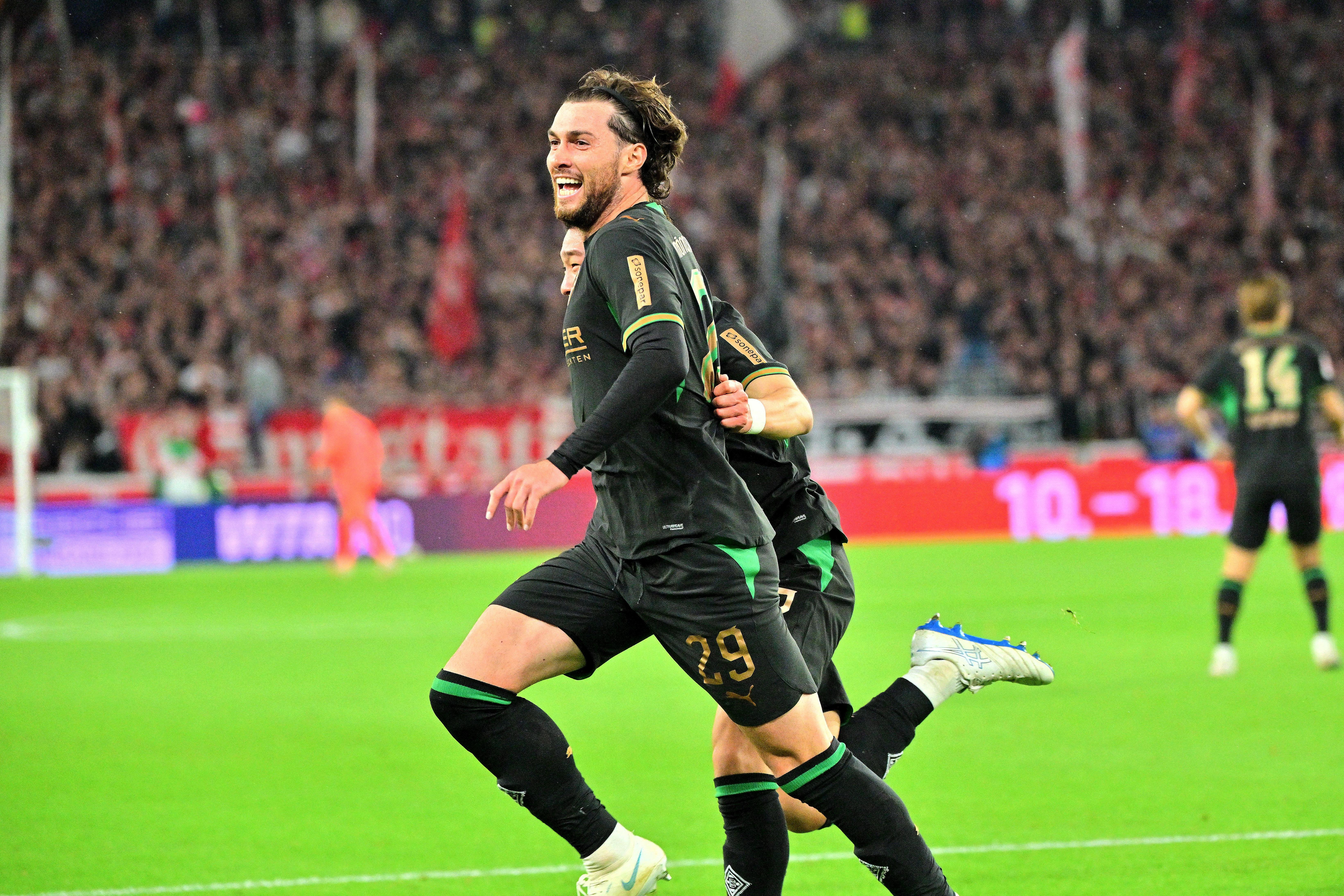MAÇ SONUCU: Stuttgart 2-3 Borussia Mönchengladbach