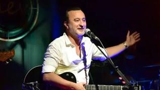 Nev ismiyle bilinen şarkıcı Nevzat Doğansoy hayatını kaybetti
