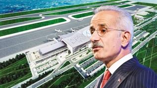 Deniz üstüne üçüncü havalimanı için şantiye kuruldu