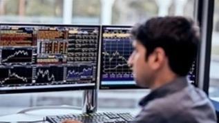 Petrol ve gıda fiyatlarında küresel arz şokları enflasyonu yukarı yönlü baskılıyor