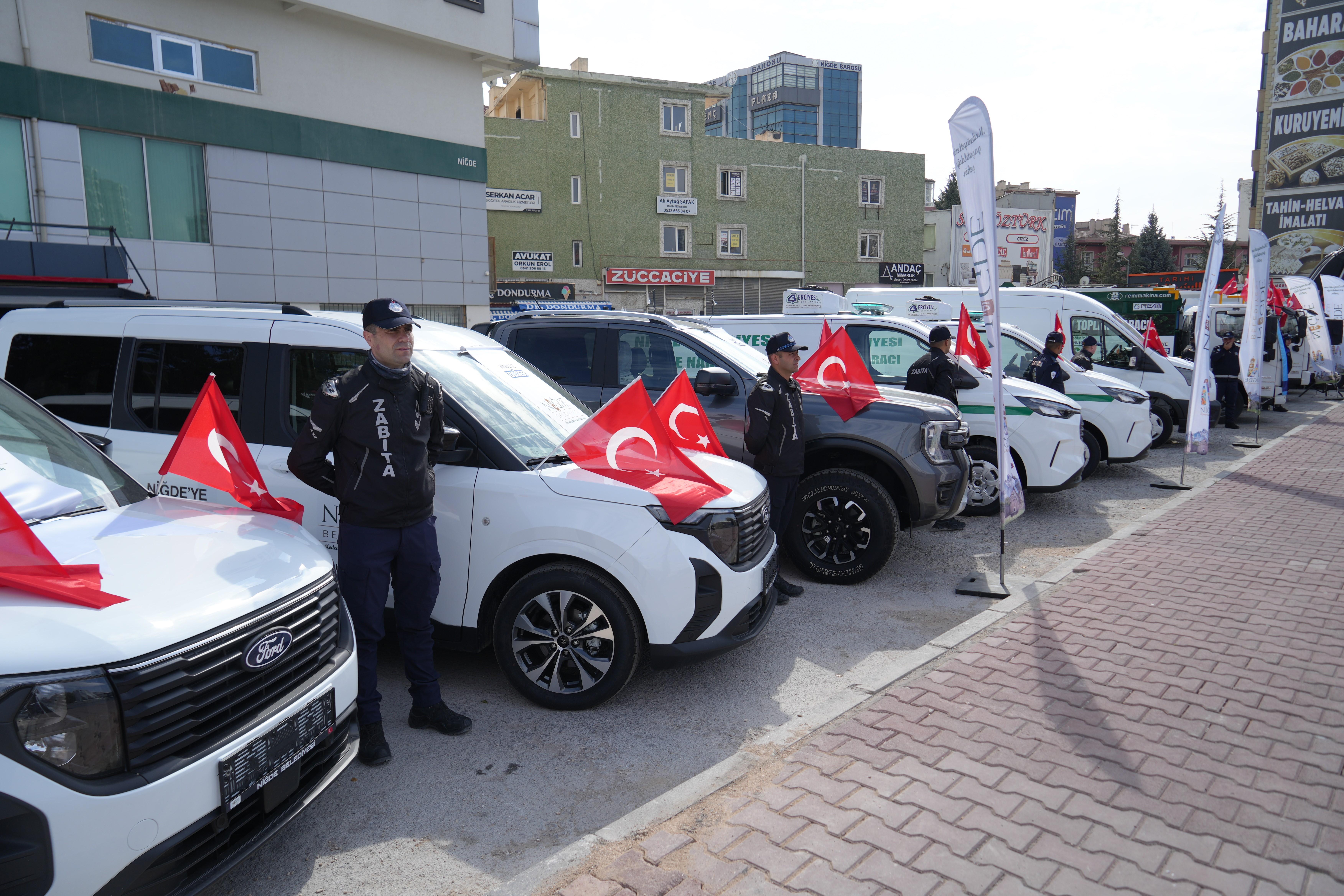 Niğde Belediyesi, 20 yeni araç ile hizmet kalitesini artırıyor