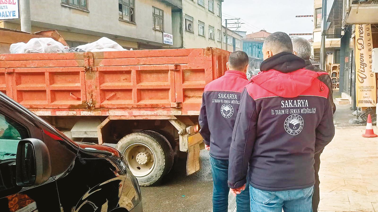 Domuz eti karıştırılan 2.6 ton sucuk imha edildi