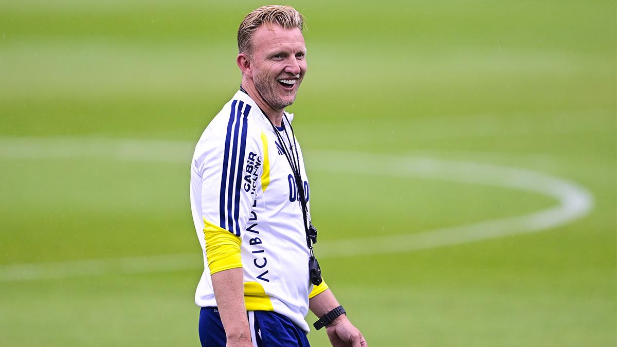 Fenerbahçe'de teknik direktör arayışları: Fırsat Dirk Kuyt'ın ayağına geldi