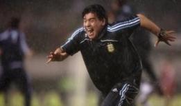 Maradona'nın ölümünde şok gelişme: 300 tıbbi belge ve 500 e-posta dosyada!