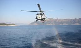 Deniz Kuvvetlerine ait helikopter Antalya açıklarında acil iniş yaptı