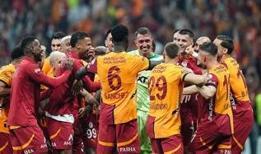 Galatasaray beşinci yıldızı takan ilk takım oldu