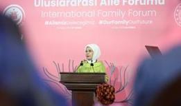 Emine Erdoğan aileyi hedef alan küresel tehditlere karşı uyardı: Milli kimliğimizle dirençli olalım