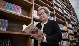 Türk edebiyatının "Mona Roza"sı vefat etti