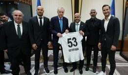 Cumhurbaşkanı Erdoğan'dan futbol camiasına net mesaj: Centilmenlikten beslenen bir kültür istiyoruz