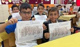 MEB'e bağlı okullarda 20 milyon öğrenci karne alarak yaz tatiline girdi