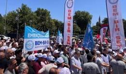 İBB işçileri, maaş promosyonu ihalesi için eylemde!