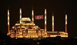 15 Temmuz şehitleri bu sene de unutulmadı... 81 ilde sela okundu