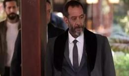 Ünlü oyuncu Emre Törün hayatını kaybetti, 53 yaşında kansere yenildi