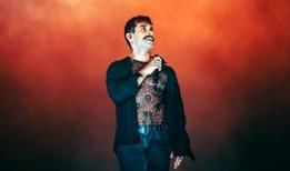 Gökhan Türkmen Van Kültür Yolu Festivali'nde konser verdi!