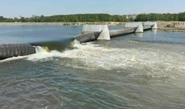 Edirne'deki hidroelektrik santralinden Meriç Nehri'ne su salındı