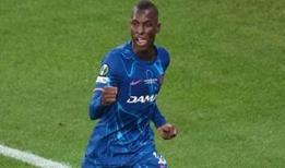 Manchester United, 24 yaşındaki Chelsea'li Nicolas Jacksonı transfer etmek istiyor