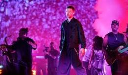 Dünyaca ünlü şarkıcı Justin Timberlake, İstanbul'da konser verdi