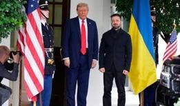 Beyaz Saray'da Ukrayna zirvesi... Trump ile Zelenski görüştü