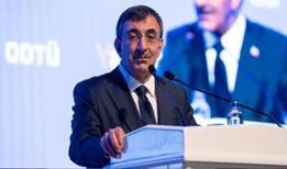 Cumhurbaşkanı Yardımcısı Yılmaz: Ekonomimiz 19 çeyrektir kesintisiz büyümeye devam ediyor