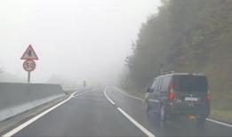 Bolu Dağı'nda etkili olan sis ulaşımı olumsuz etkiliyor