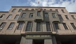 MSB: Hudutlarda 5'i terör örgütü mensubu olmak üzere 188 şahıs yakalanmıştır