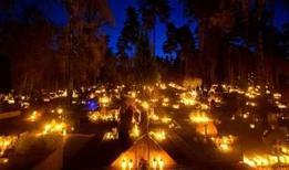 Ukrayna ve Litvanya'da Azizler Günü kutlamaları, kartpostallık görüntüler oluşturdu