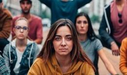 ABD ve İngiltere'de gençlerin umutsuzluğu üç katına çıktı