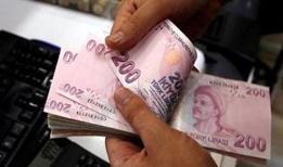 Evde bakım yardımları hesaplara yatırılmaya başlandı