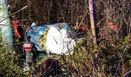 Giresun'da dere yatağına devrilen otomobildeki bekçi öldü