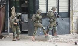 Ateşkesi ihlal eden İsrail'in Gazze'de düzenlediği saldırıda 3 Filistinli yaralandı