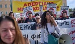 Yunanistan'da grev dalgası yayılıyor: Pazar esnafları da katıldı