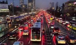 Köprüler, TEM ve D-100 kilit! İşte İstanbul trafiğinde son durum