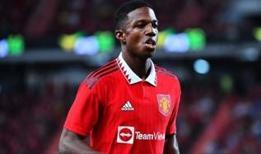 Beşiktaş'ın transferi iptal oldu! Tyrell Malacia haberi havaalanında aldı