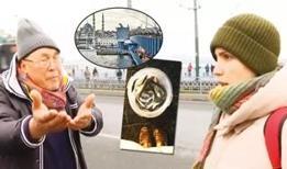 Galata Köprüsü'nde vegan vandallık! "Balıklar senin değil” dedi, denize döktü