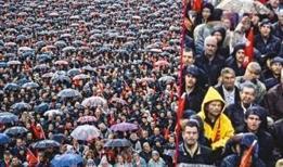 CHP'nin yapay kalabalığı! Skandal zombi suratlarla ortaya çıktı