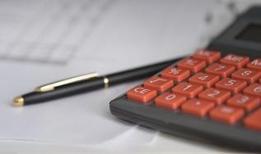 Ekonomik güven endeksi martta aylık yüzde 2,8 azalarak 97,9 oldu