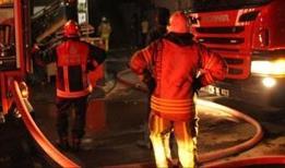 Kağıthane'de AVM'de korkutan yangın: Ekipler seferber oldu