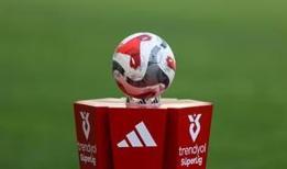 Süper Lig'de zirve yarışı kızıştı! İşte puan durumu ve haftanın sonuçları...