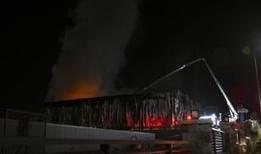 Sincan'da yangın paniği: İlaç fabrikası küle döndü